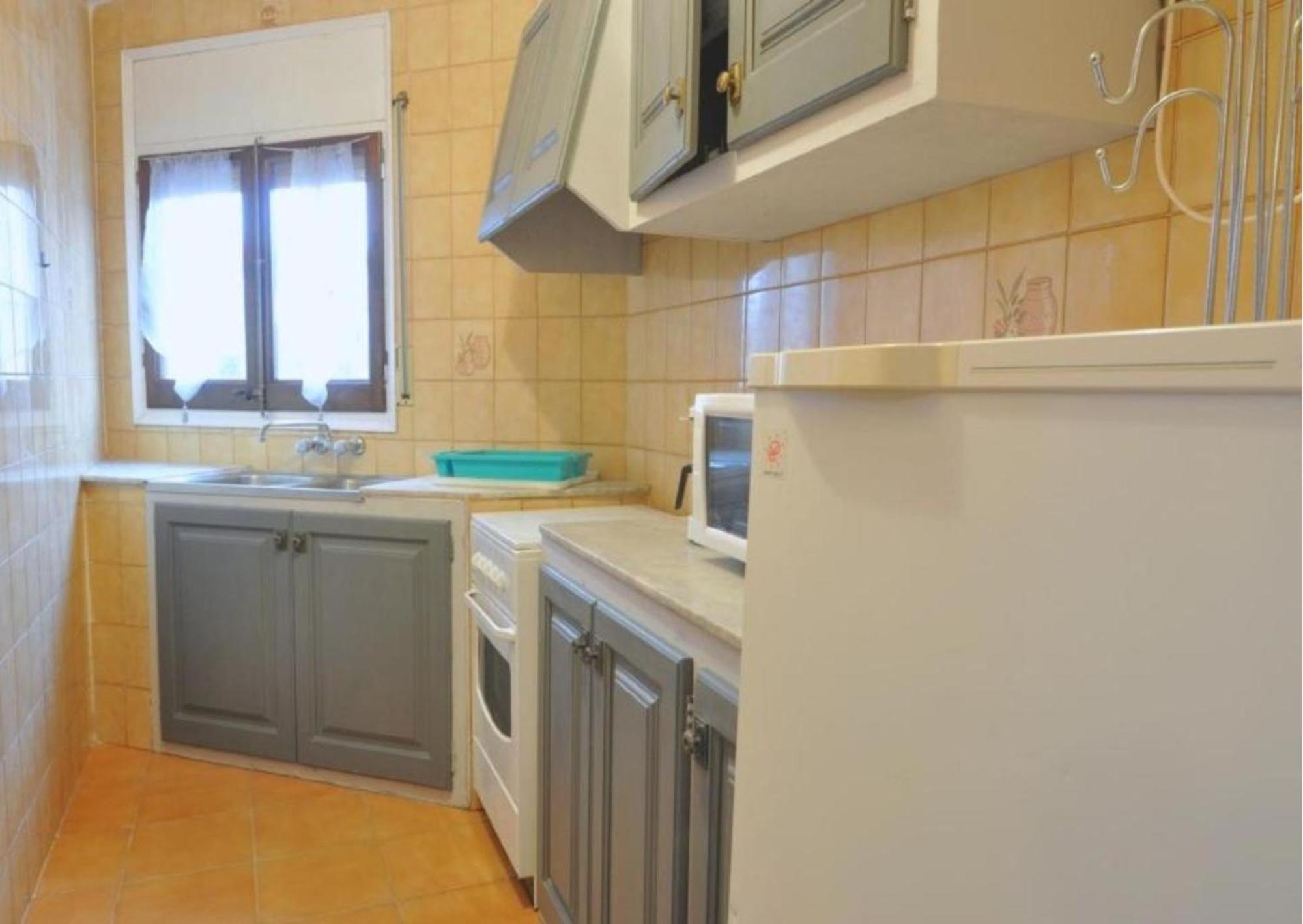 Rnet - Mta A2 Apartment Roses